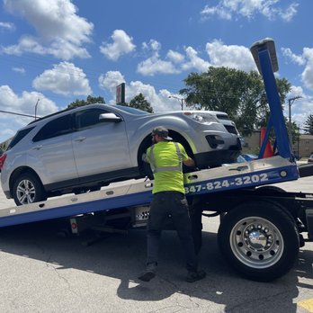 roadside assistance chicagoland